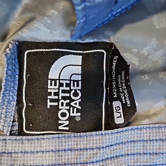 The North Face  light blue primalpft jacket - Picture 3 of 14